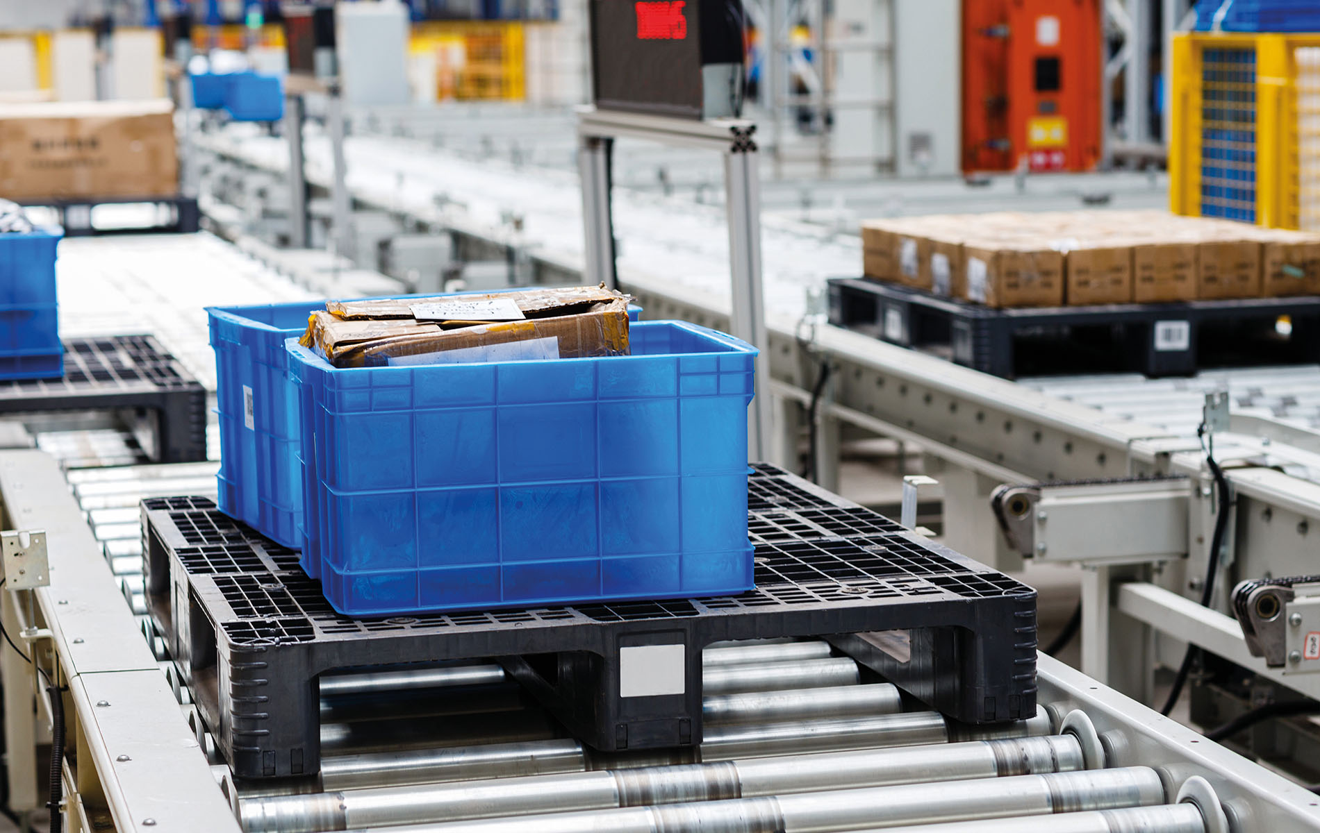 Abweichungsberichterstattung der Bestandsgenauigkeit eines Online-Fulfillment-Centers|